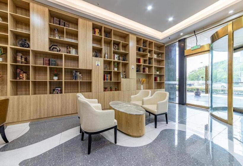 Starway Hotel Taizhou Jiangzhou Nan Road