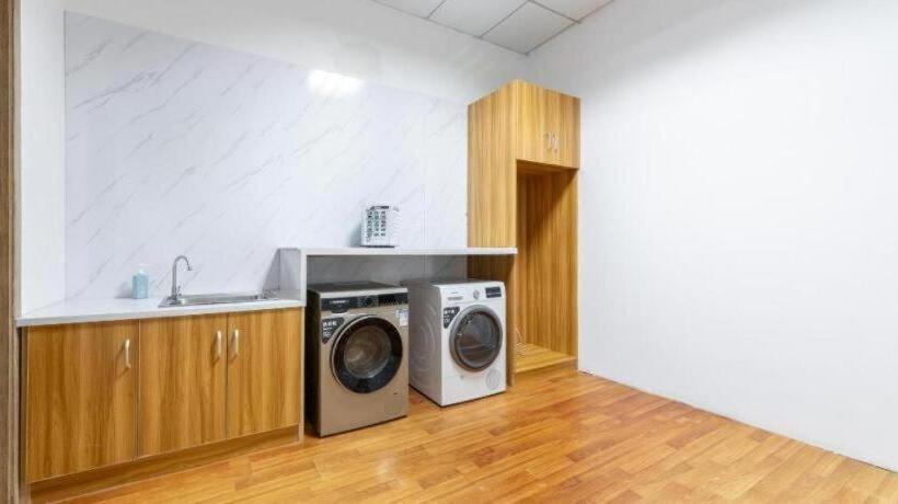 Starway Hotel Taizhou Jiangzhou Nan Road