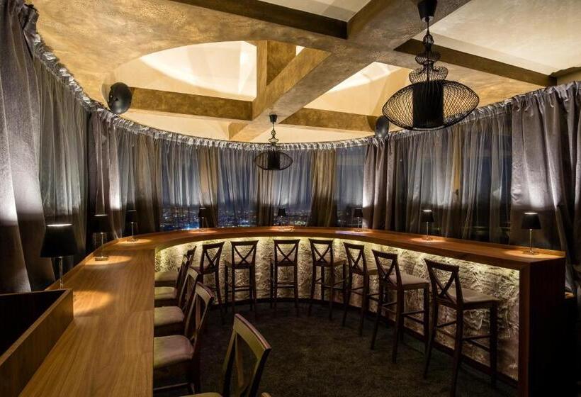 Vila 6ato Hotel & Wellnes