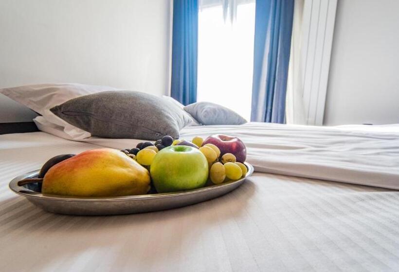 Vila 6ato Hotel & Wellnes