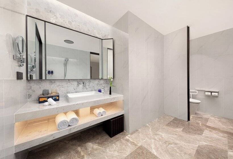 ホテル Voco Lianyungang Haizhou Bay By Ihg