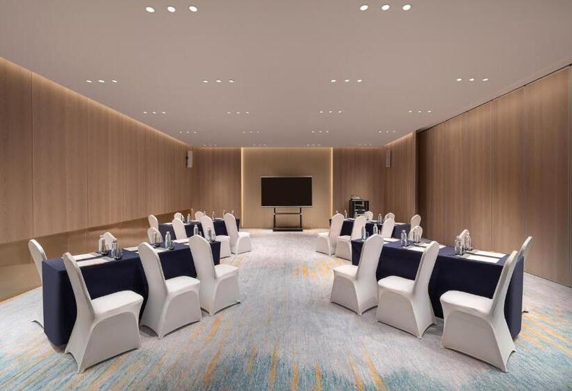 ホテル Voco Lianyungang Haizhou Bay By Ihg