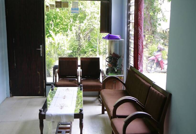 הוסטל Homestay Lolita