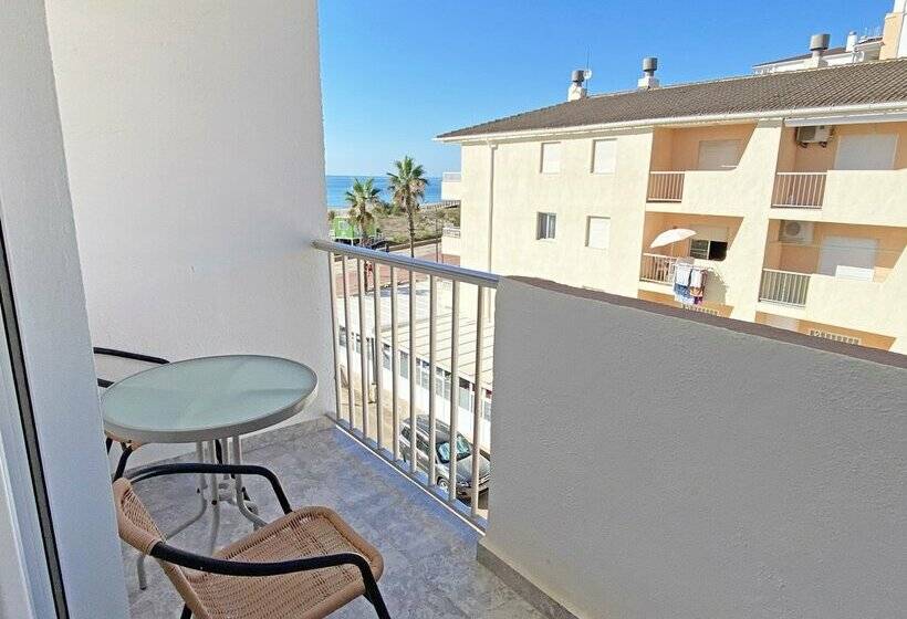 Apartamentos Los Abanicos 3000