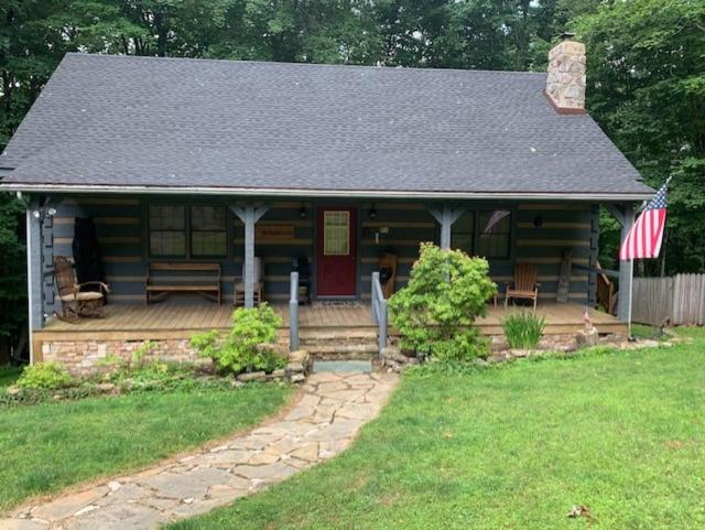 Bearadise Cabin