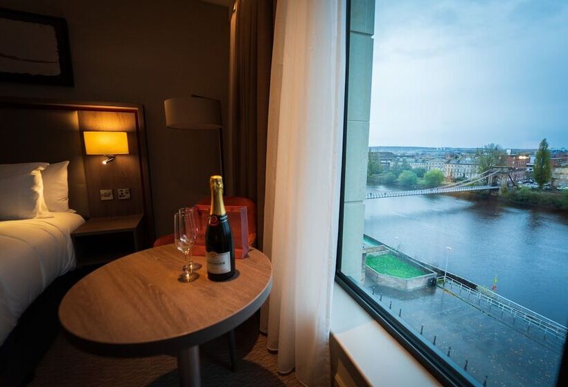 Clayton Hotel Glasgow City