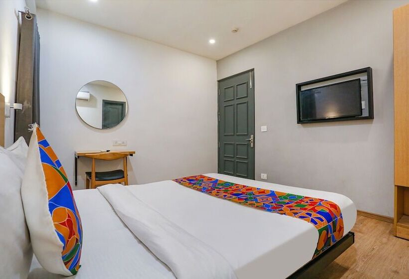 Fabhotel Urban Residency