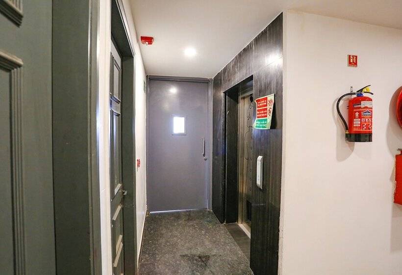 Fabhotel Urban Residency