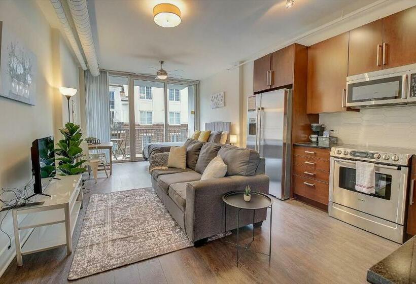 Frontdesk The Vue Apts Uptown Charlotte