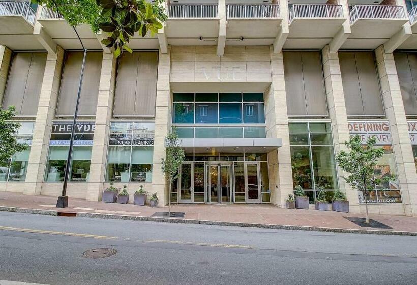 Frontdesk The Vue Apts Uptown Charlotte