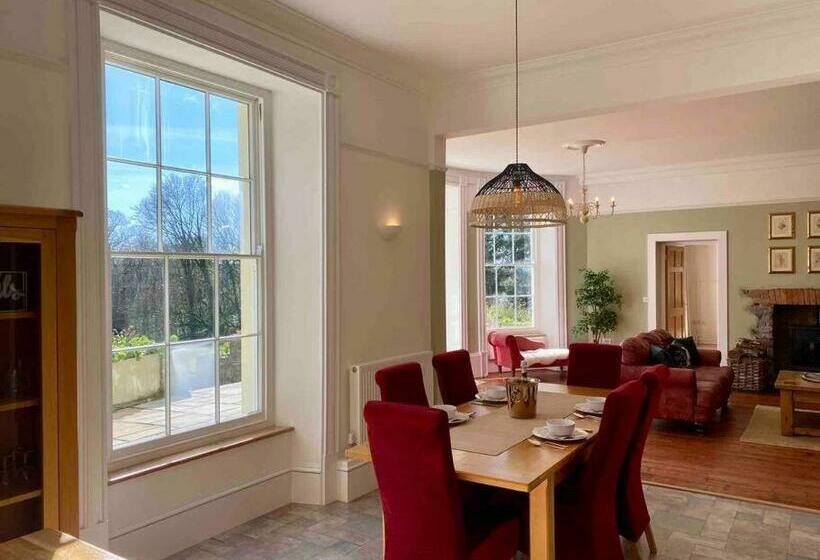 Holyland House Greenacres Estates