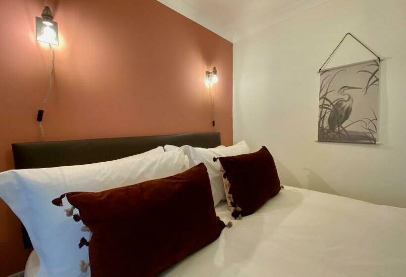 Holyland House Greenacres Estates