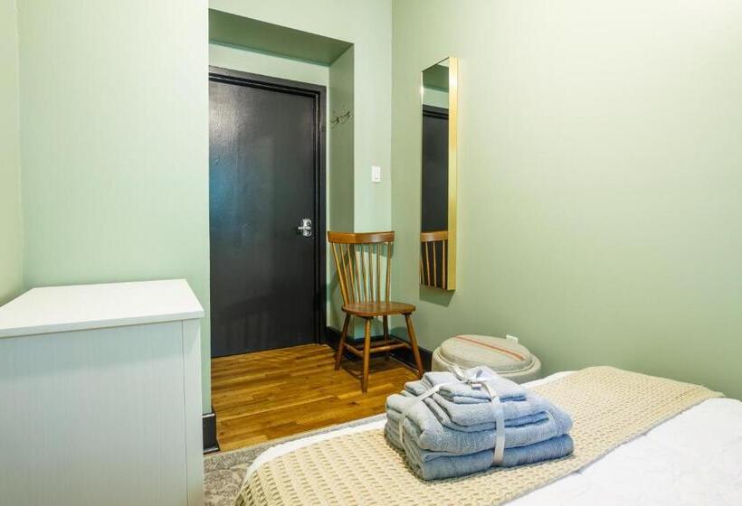 مسافرخانه Lamartine Chelsea