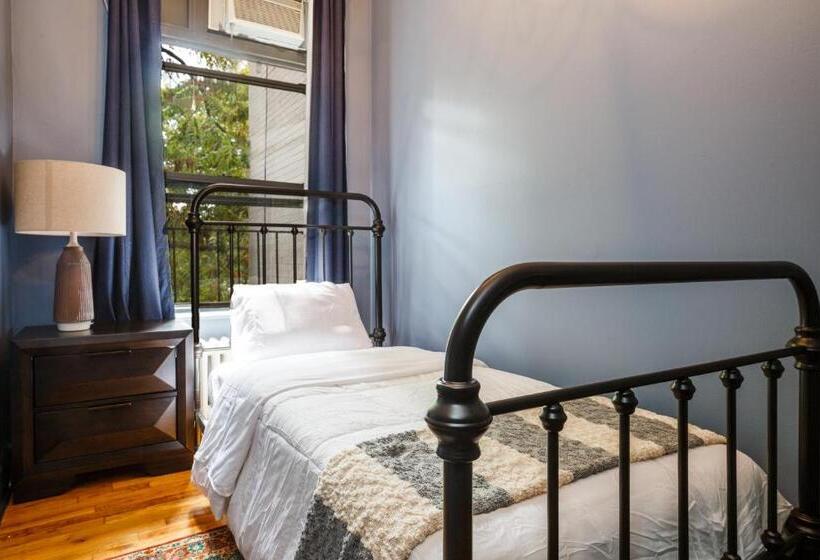 مسافرخانه Lamartine Chelsea