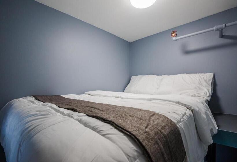 مسافرخانه Lamartine Chelsea