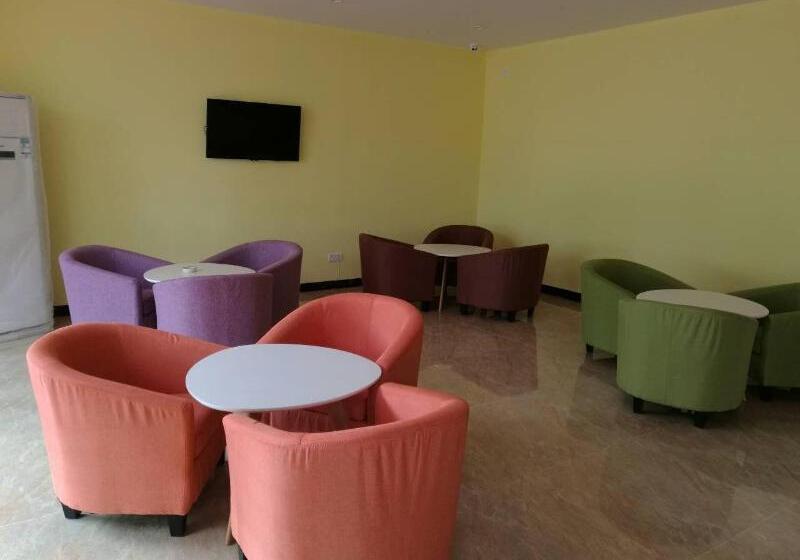 فندق 7 Days Inn Wuzhishan Yanhe South Road