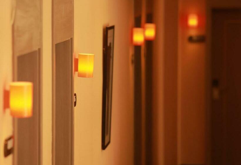 Hotel 7days Premium Yichang Yiling Branch