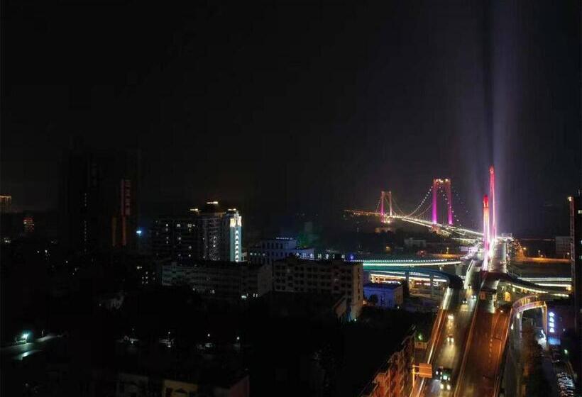 فندق 7days Premium Yichang Yiling Branch