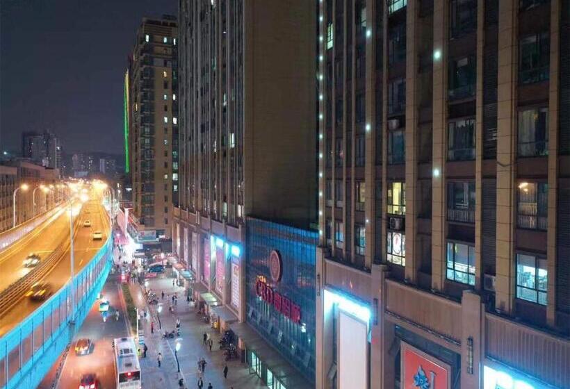 Hotel 7days Premium Yichang Yiling Branch