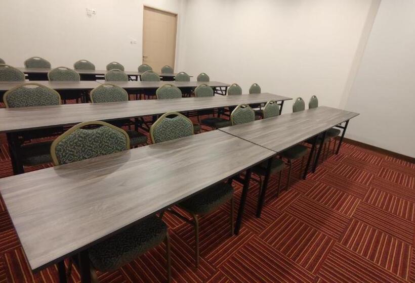 Agogo Downtown Hotel Surabaya