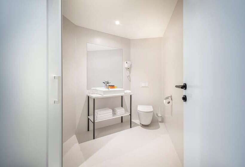 هتل Aminess Casa Lišanj