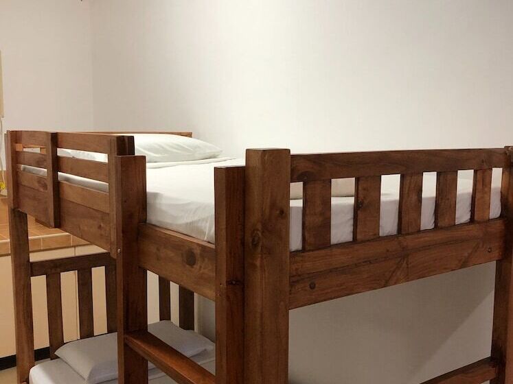 בית מלון כפרי Amirsache Villa