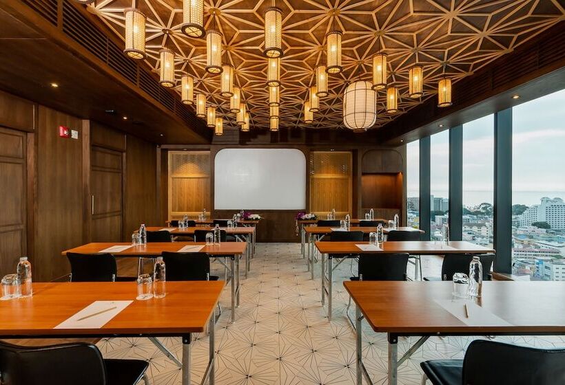 Arbour Hotel And Residence