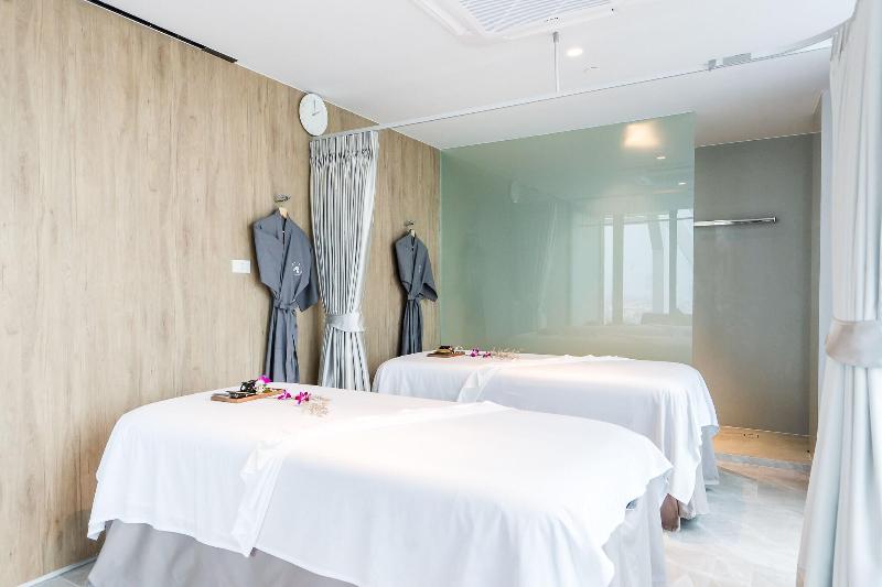 Arbour Hotel And Residence