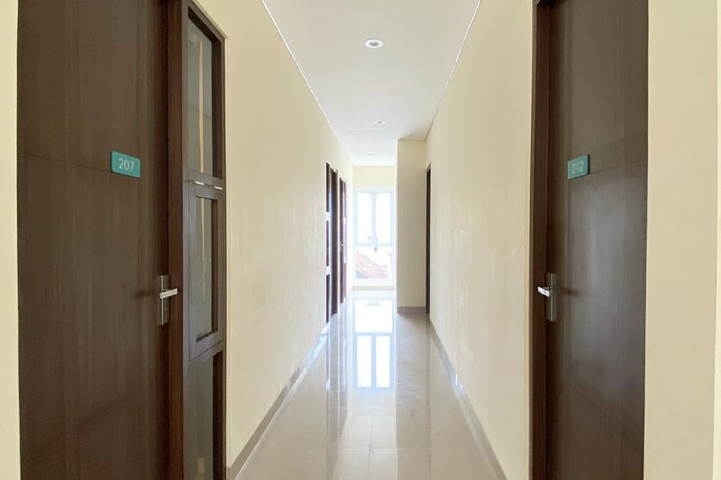 فندق Reddoorz At Arkana Seturan Pakuwon Mall