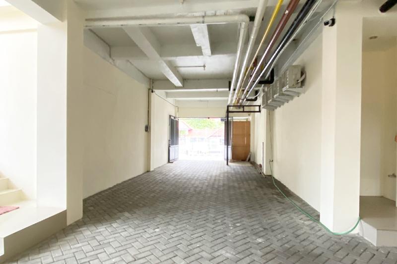 فندق Reddoorz At Arkana Seturan Pakuwon Mall