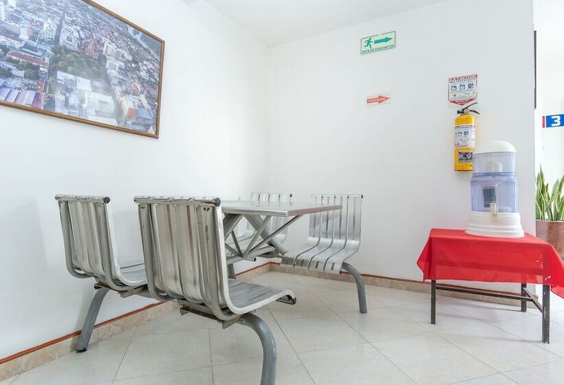 酒店 Santander Plaza