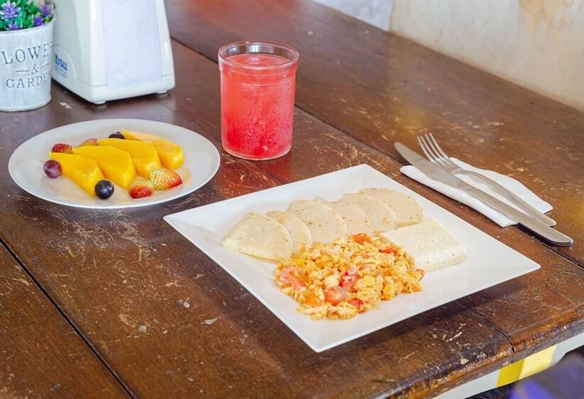 فندق Ayenda Villa Campestre Rio Sinu