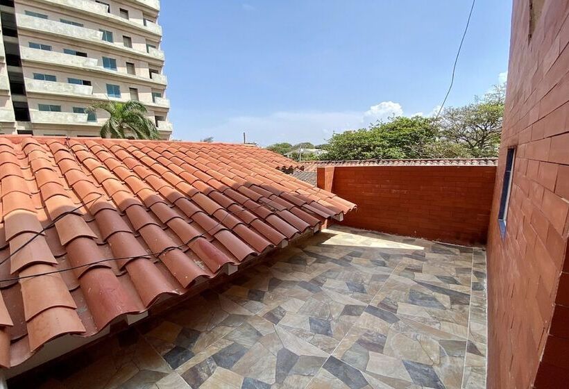 هتل Villa Santos Apartaestudios