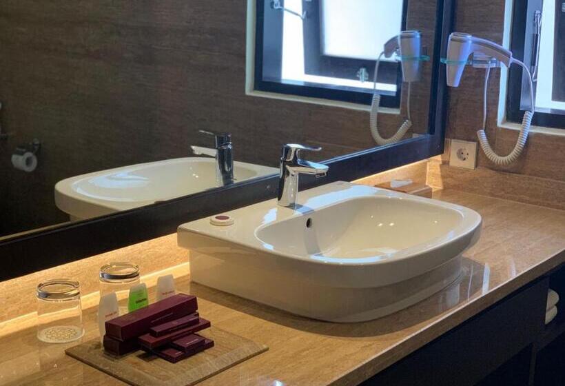 酒店 Bali Sunshine Nusa Dua By Nakula