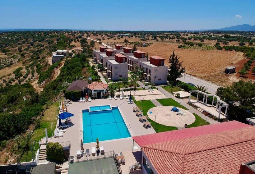 Отель Celebi Garden