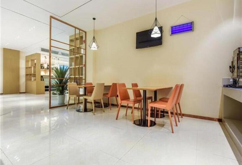 هتل City Comfort Inn Chongqing Chayuan Metro Station