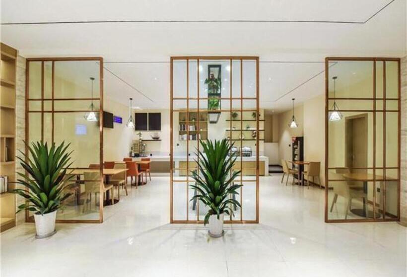 هتل City Comfort Inn Chongqing Chayuan Metro Station