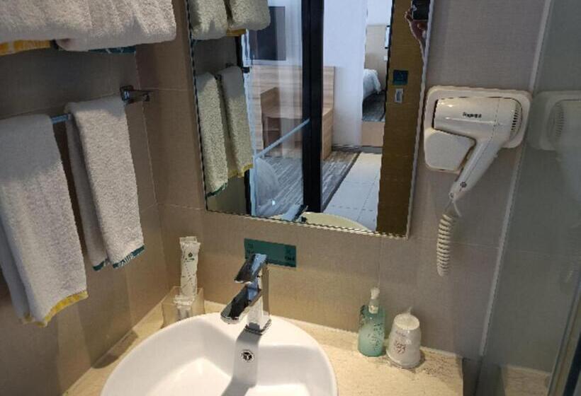 호텔 City Comfort Inn Guigang Zhongshan High Speed Railway Station