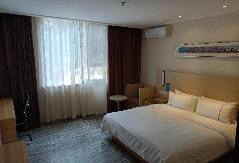 فندق City Comfort Inn Guigang Zhongshan High Speed Railway Station