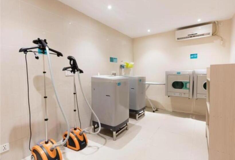 فندق City Comfort Inn Guigang Zhongshan High Speed Railway Station