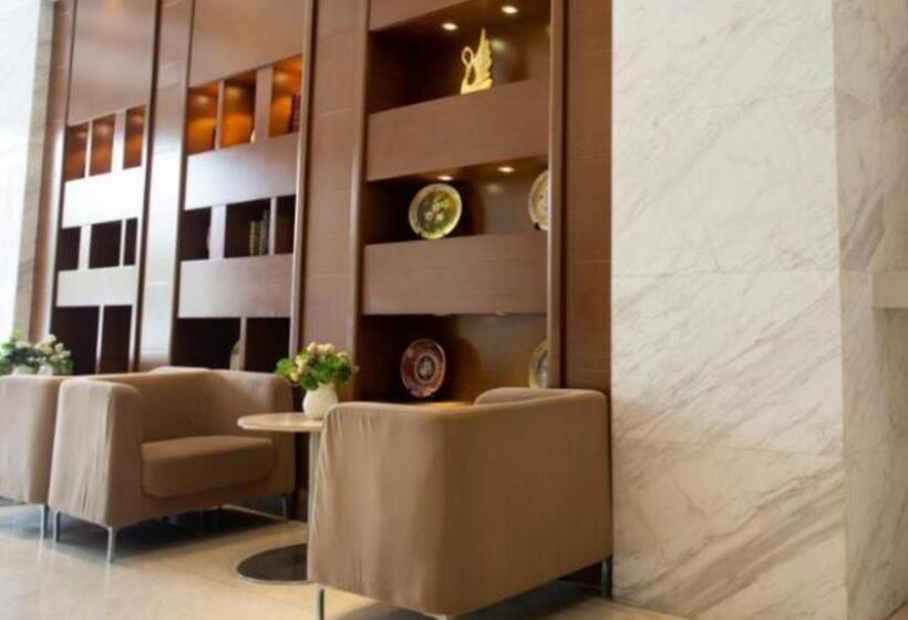 Отель City Comfort Inn Huanggang Macheng City Macheng Square