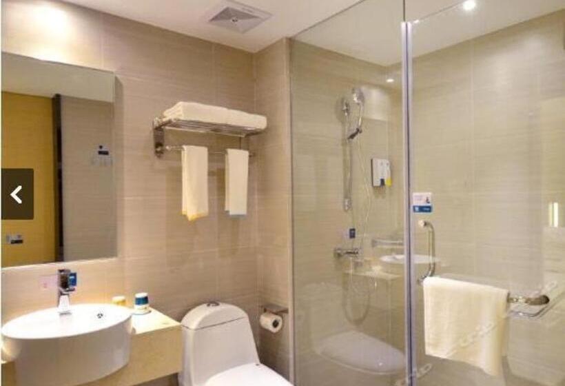 Отель City Comfort Inn Huanggang Macheng City Macheng Square