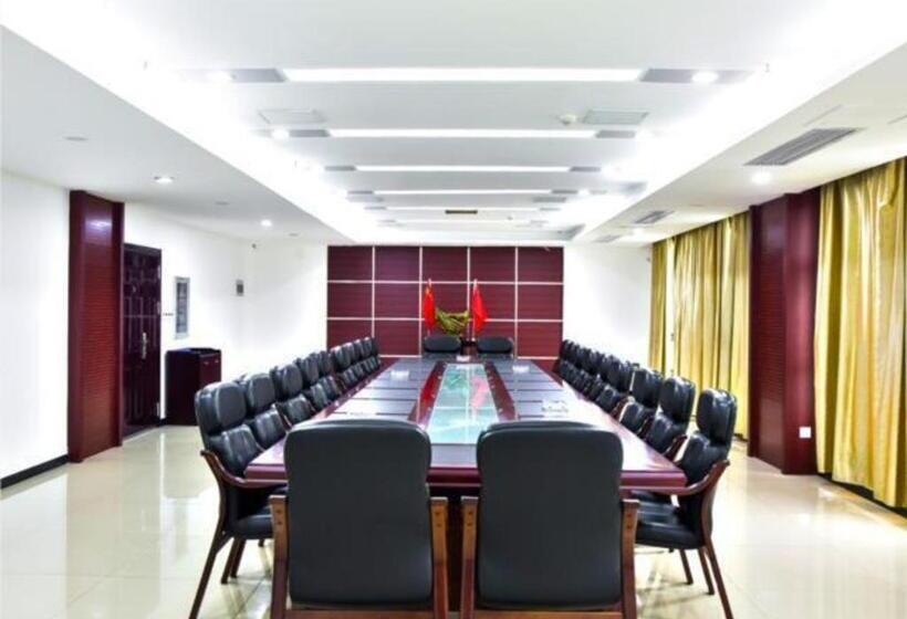 호텔 City Comfort Inn Jingzhou Railway Station Fantawild