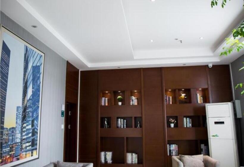 호텔 City Comfort Inn Jingzhou Railway Station Fantawild