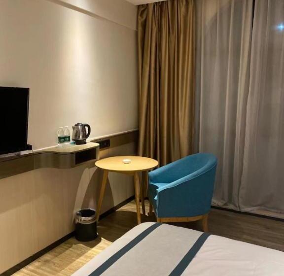 هتل City Comfort Inn Nanchang Xinjian Qianhu University Town Wuyue Plaza
