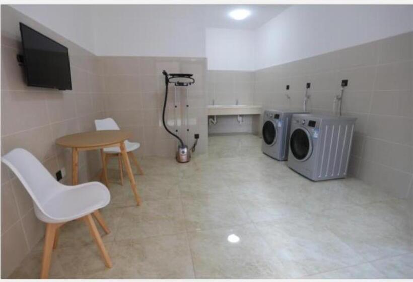 هتل City Comfort Inn Nanchang Xinjian Qianhu University Town Wuyue Plaza