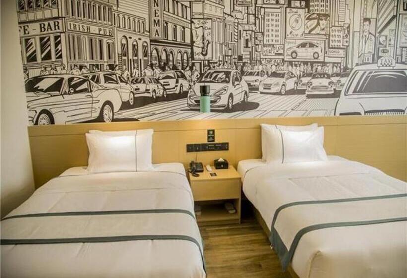 호텔 City Comfort Inn Wanning Wan'an Avenue High Speed Railway Station