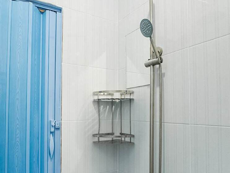 בית מלון כפרי Coffee Jodoh Homestay By Oyo Rooms