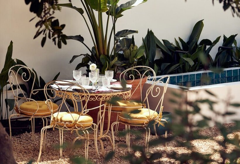 فندق Cristine Bedfor