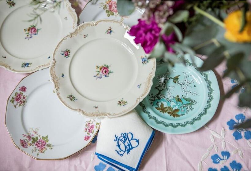 فندق Cristine Bedfor